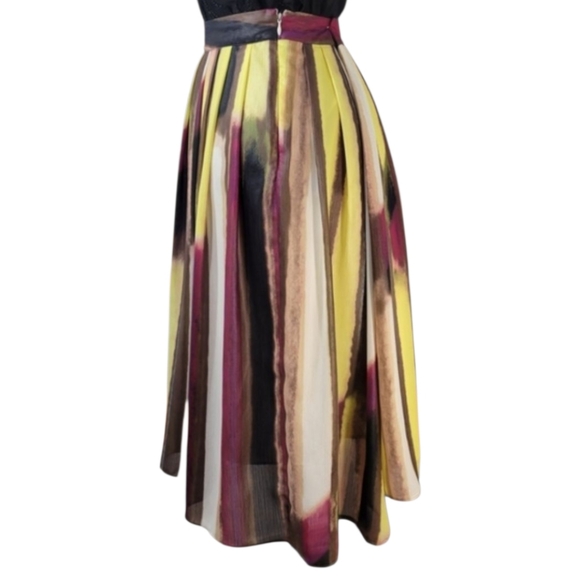 Kenneth Cole Multi Color Pleated Skirt - Picture 4 of 8